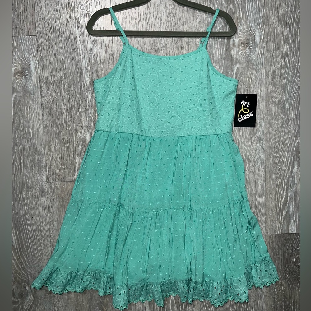 Girls dress
